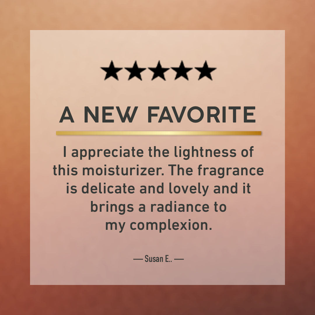 Five-star rating with a positive review of a moisturizer on a gradient background