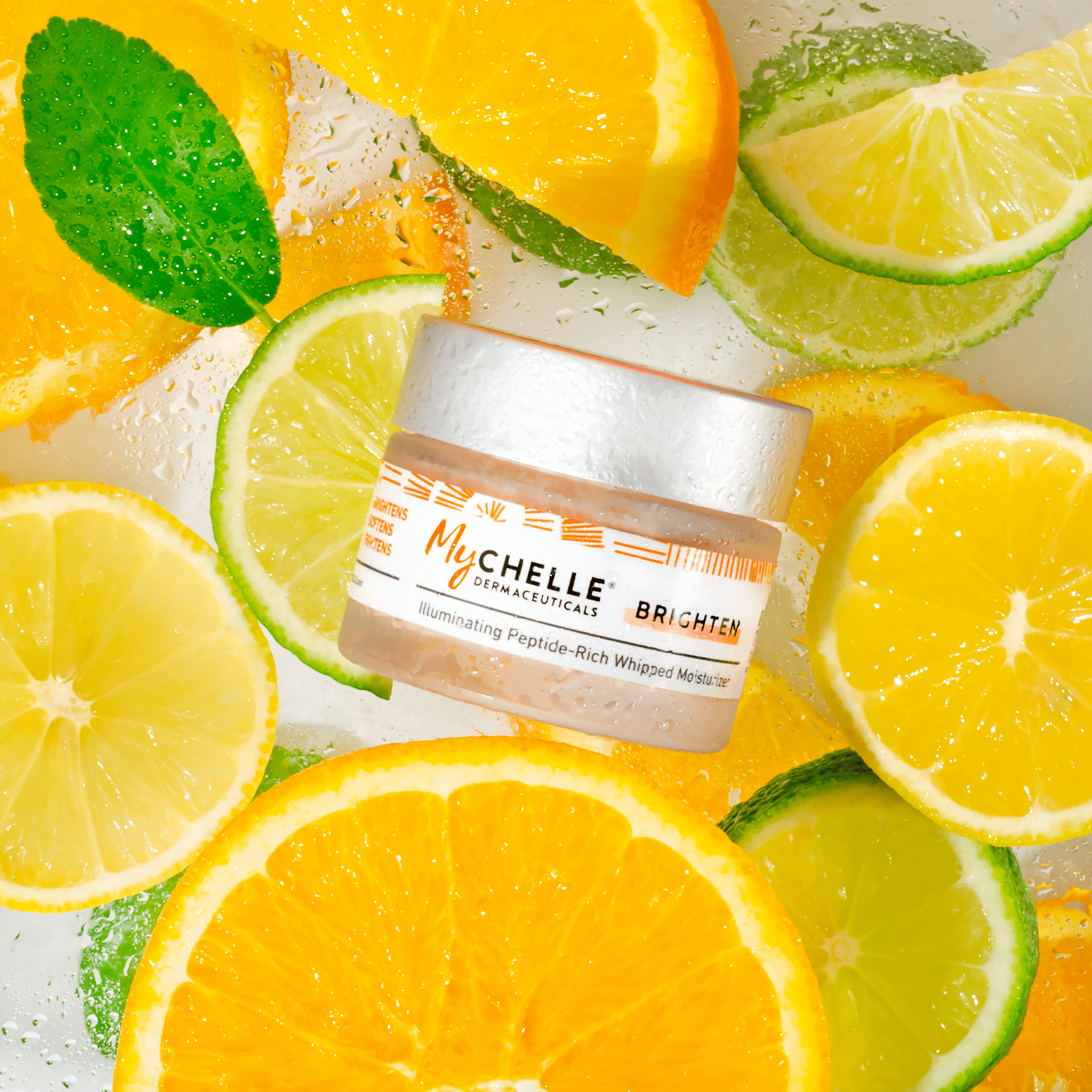 Peptide Whipped Moisturizer with Vitamin C - Illuminating Glow